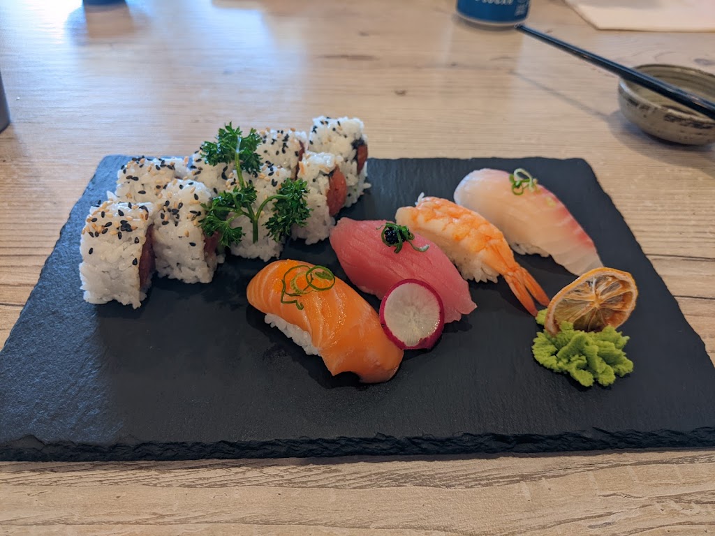 Bengee Sushi | meal takeaway | 1953 E 4th St, Ontario, CA 91764, USA | 9092042113 OR +1 909-204-2113