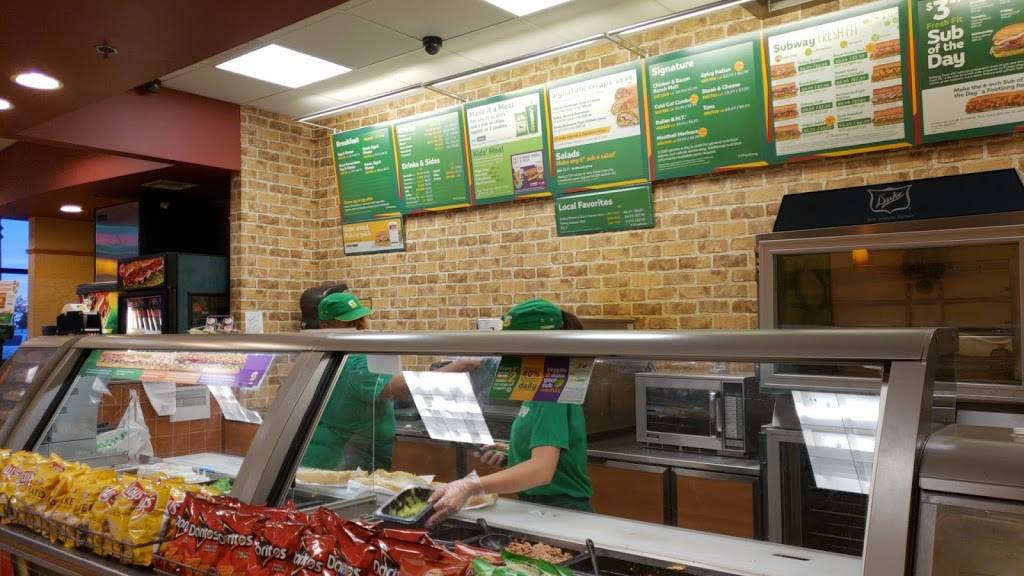 Subway | restaurant | Frys Ellsworth Plaza, 439 S Ellsworth Rd Suite 104, Mesa, AZ 85208, USA | 4803547827 OR +1 480-354-7827