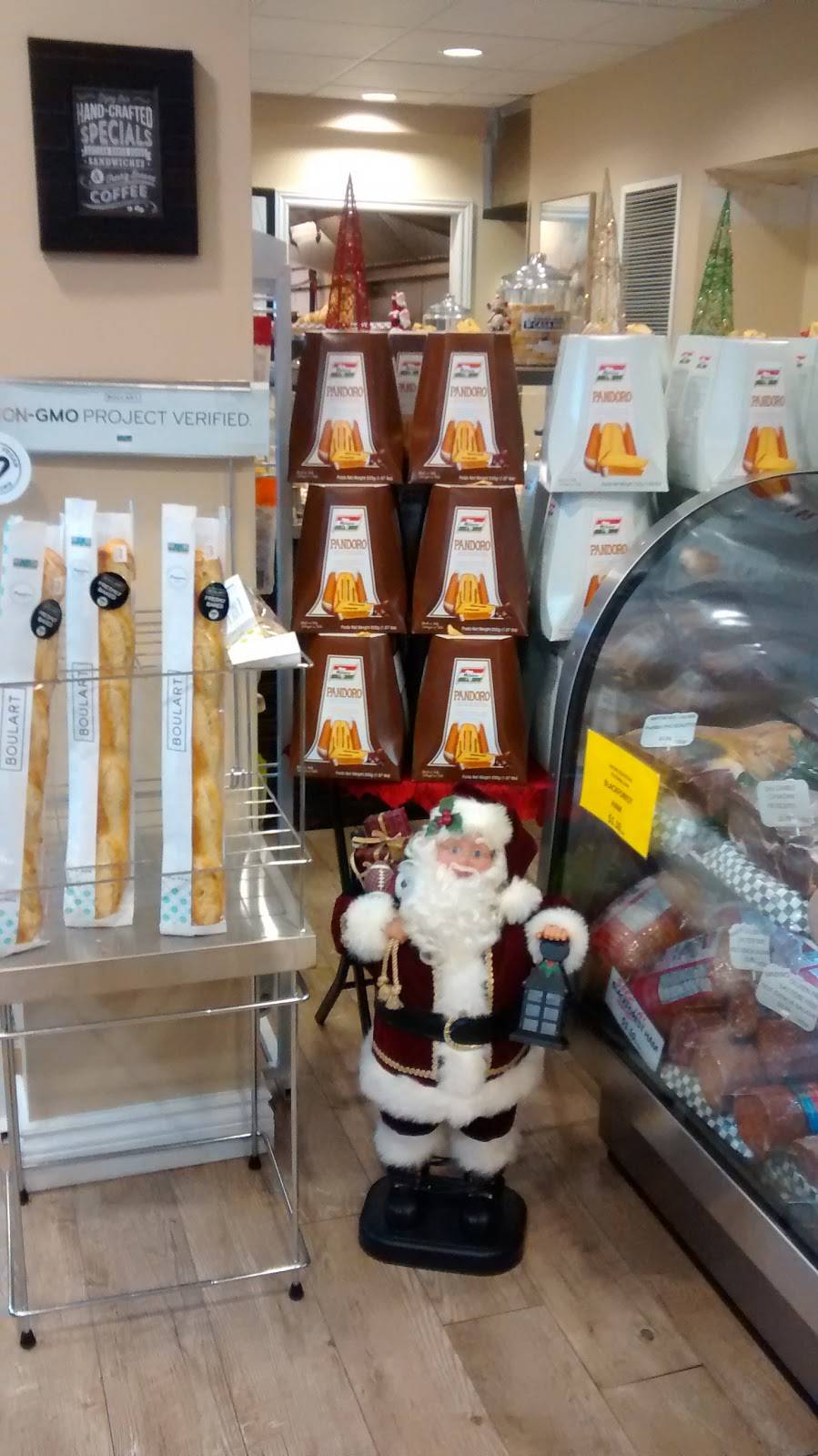 Casa Mia | restaurant | 1985 Queen St E, Toronto, ON M4L 1J1, Canada | 6473491340 OR +1 647-349-1340