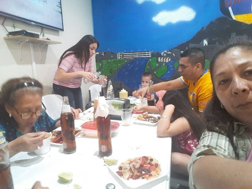 Pupuseria Y Taqueria Kathy | restaurant | 920 Freeport St, Houston, TX 77015, USA | 8325494242 OR +1 832-549-4242