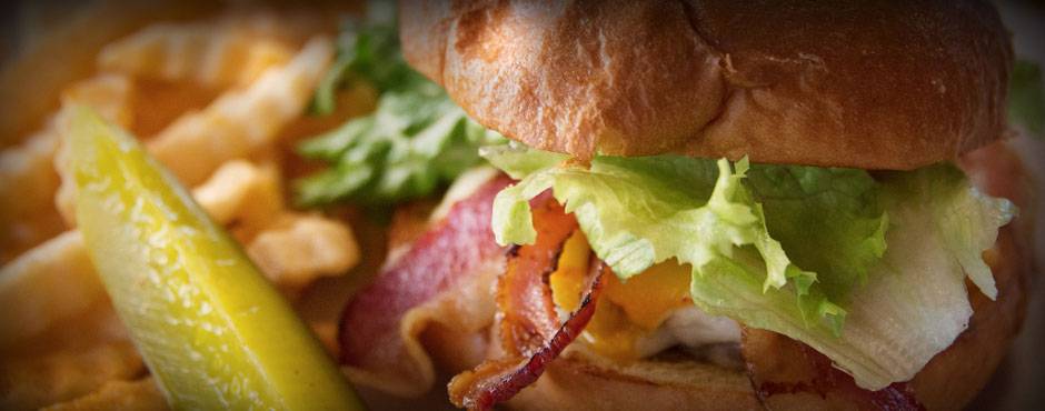 Babes Grill & Bar | restaurant | 5614 Schroeder Rd, Madison, WI 53711, USA | 6082747300 OR +1 608-274-7300