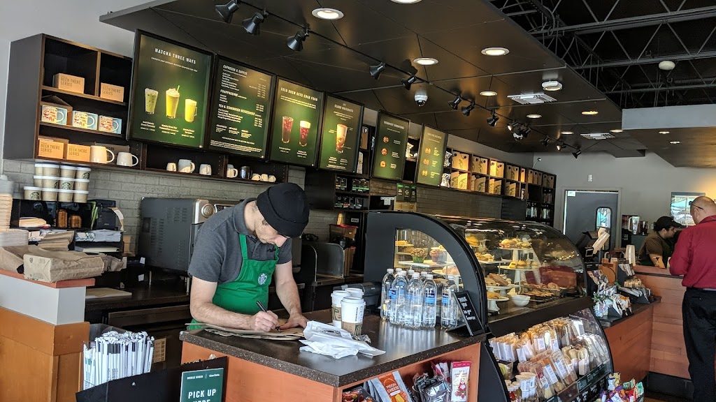 Starbucks | cafe | 1122 S Dixie Hwy, Coral Gables, FL 33146, USA | 3056619596 OR +1 305-661-9596