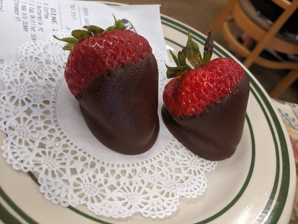 Breakfast Club | restaurant | 24255 Novi Rd, Novi, MI 48375, USA | 2487738038 OR +1 248-773-8038