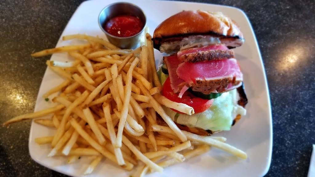 Urban Grill and Wine Bar | restaurant | 2829, 27412 Portola Pkwy, Lake Forest, CA 92610, USA | 9493402055 OR +1 949-340-2055