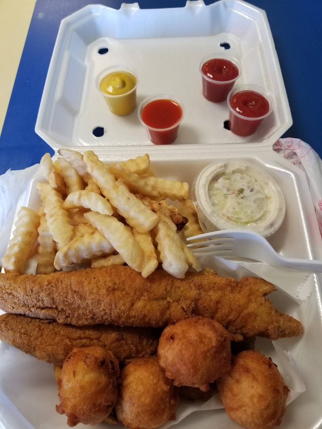 Supreme Fish Delight | restaurant | 3037 Panola Rd, Lithonia, GA 30038, USA | 7709873242 OR +1 770-987-3242