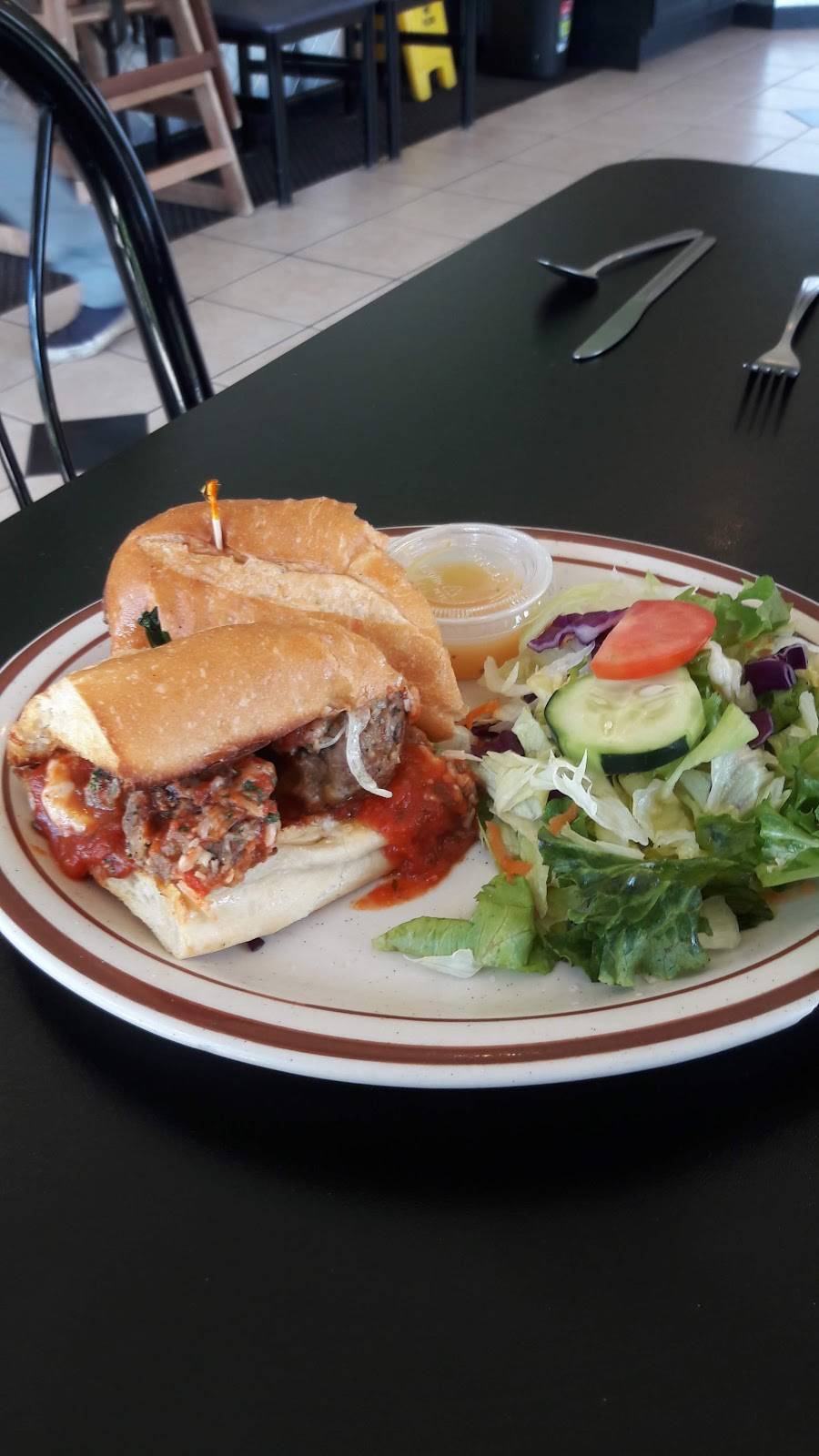 The Italian Kitchen | restaurant | 2275 Myers St, Oroville, CA 95966, USA | 5305338880 OR +1 530-533-8880