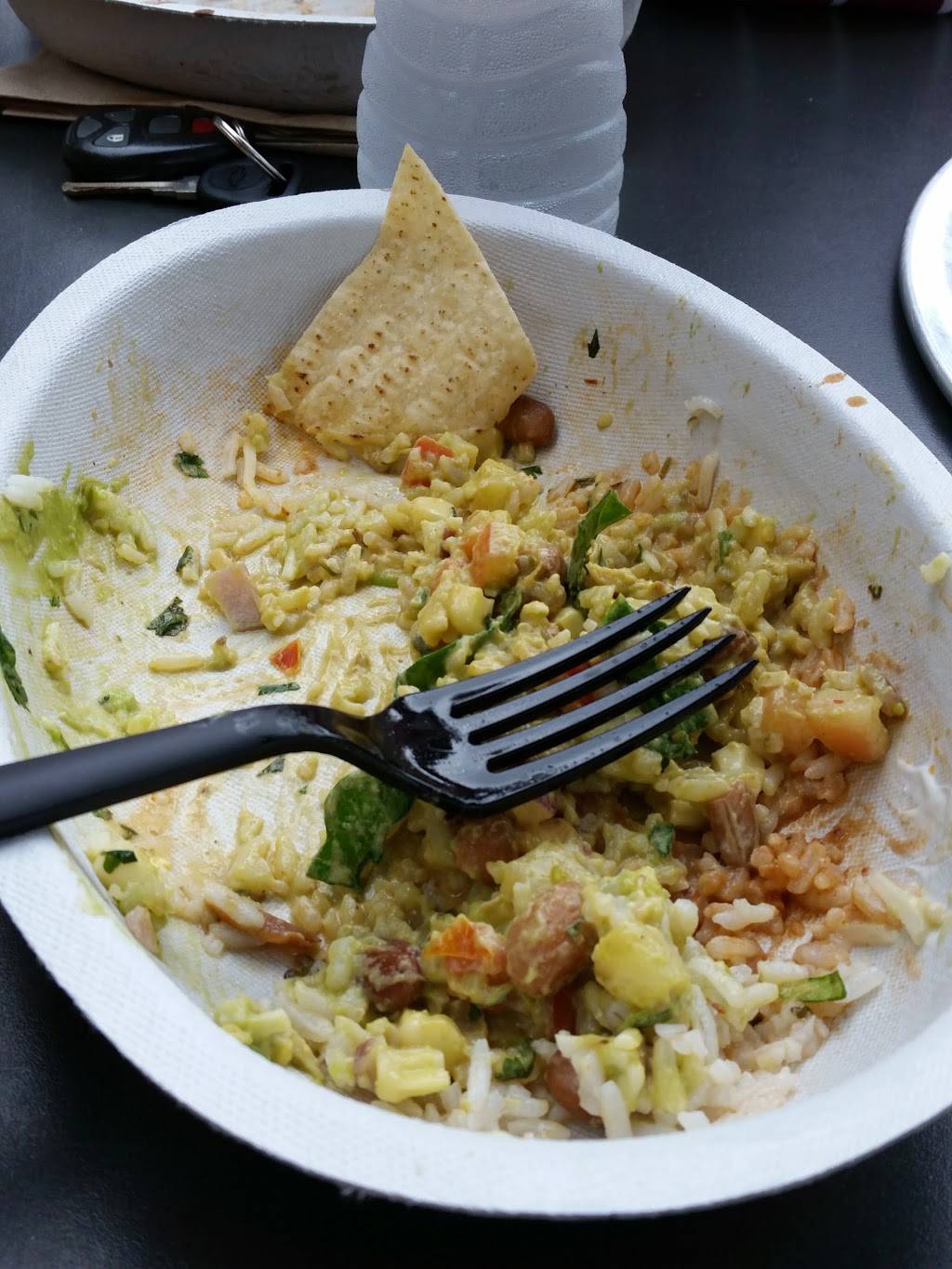 Chipotle Mexican Grill | restaurant | 4010 Wards Rd Suite A, Lynchburg, VA 24502, USA | 4342376931 OR +1 434-237-6931