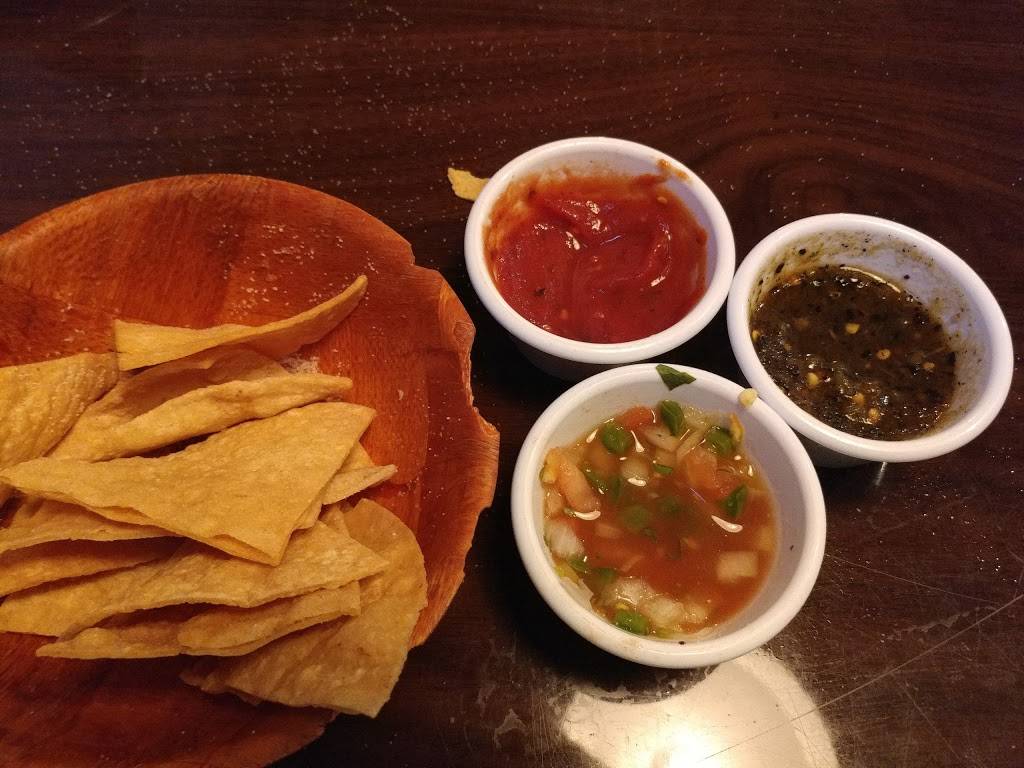 Carnitas Queretaro Mexican Restaurant | restaurant | 7410 Remcon Cir, El Paso, TX 79912, USA | 9155849906 OR +1 915-584-9906