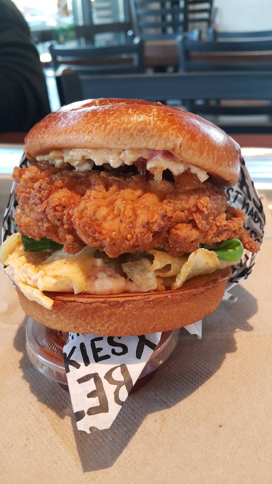 PDQ Restaurant | restaurant | 7400 Seminole Blvd, Seminole, FL 33772, USA | 7272135645 OR +1 727-213-5645