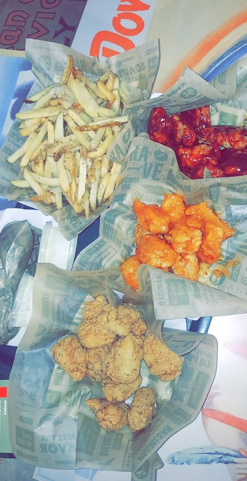 Wingstop | restaurant | 1989 E Pacheco Blvd, Los Banos, CA 93635, USA | 2098279464 OR +1 209-827-9464