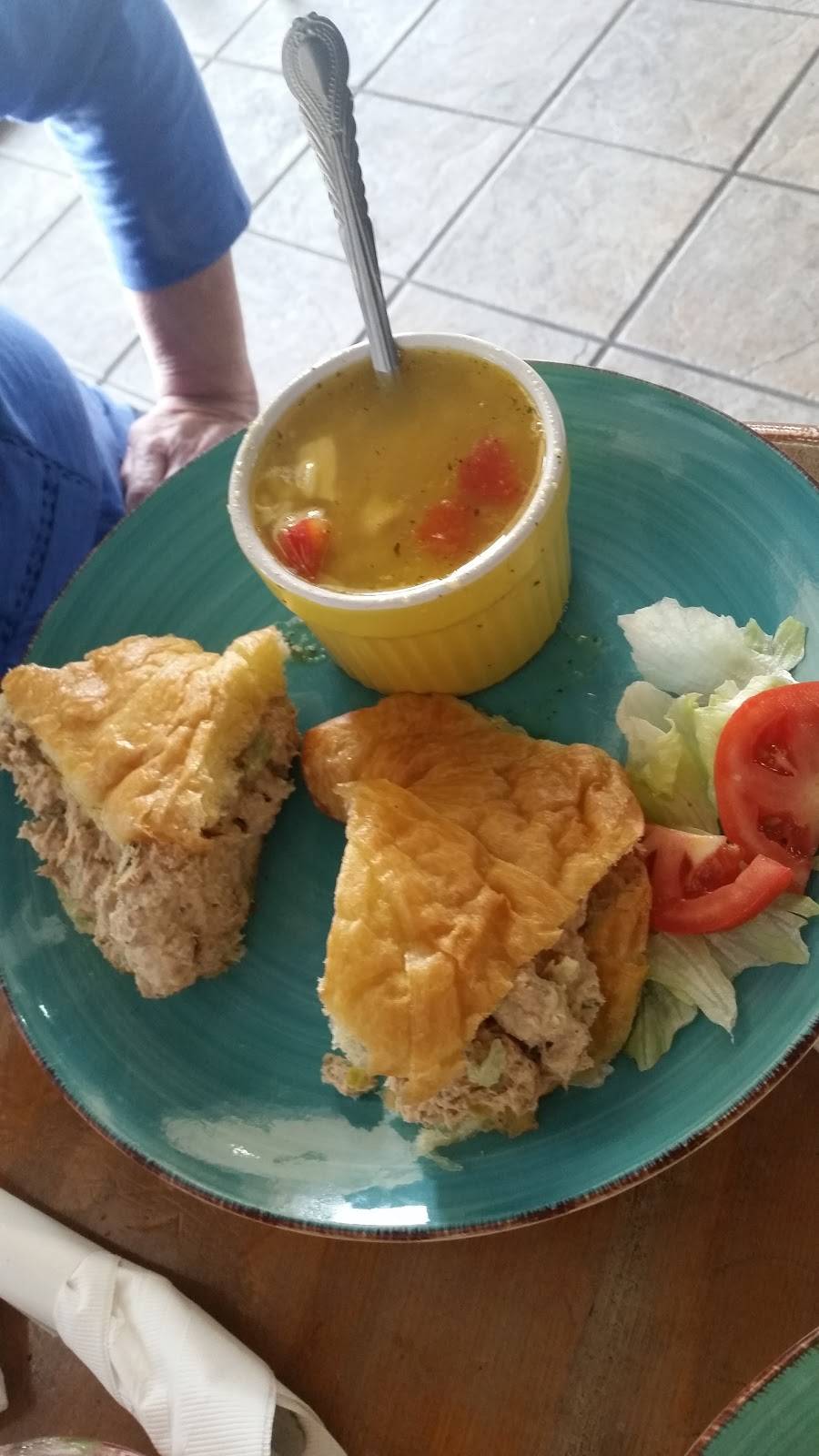 Mollys Cafe | cafe | 3045 Vineville Ave, Macon, GA 31204, USA | 4783189909 OR +1 478-318-9909