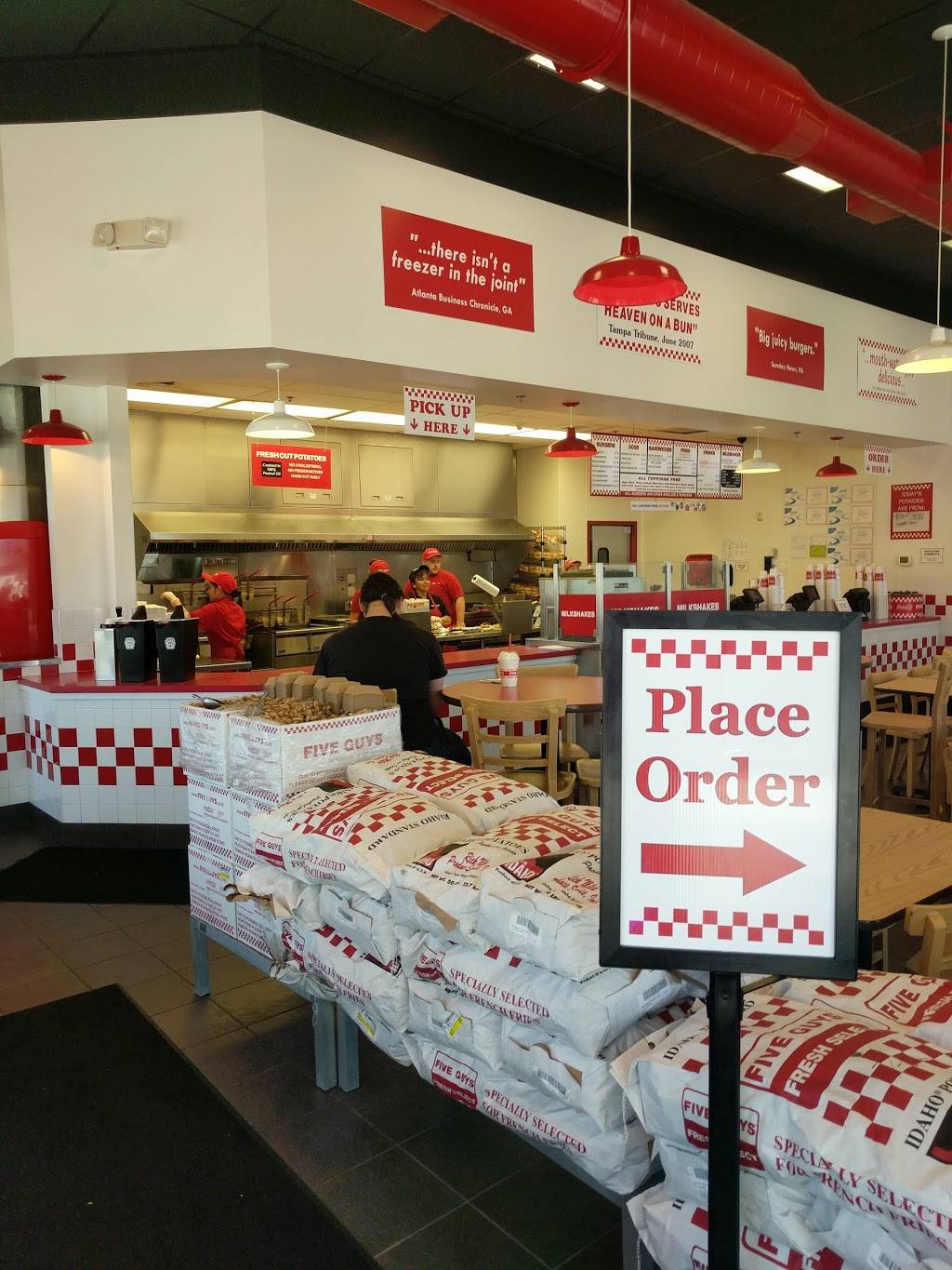 Five Guys | meal takeaway | B, 2902 164th St SW, Lynnwood, WA 98087, USA | 4257876400 OR +1 425-787-6400
