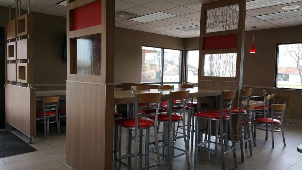 Burger King | restaurant | 2625 Tittabawassee Rd, Saginaw, MI 48604, USA | 9892668244 OR +1 989-266-8244