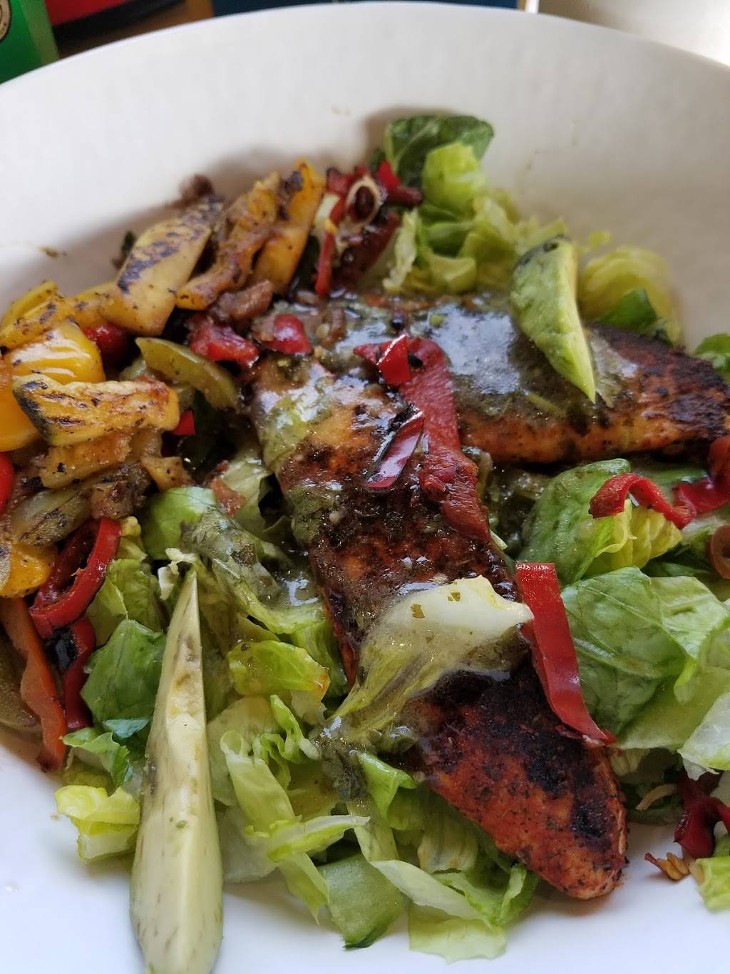 Rubios Coastal Grill | restaurant | 2675 Gateway Rd #104, Carlsbad, CA 92010, USA | 7604761442 OR +1 760-476-1442