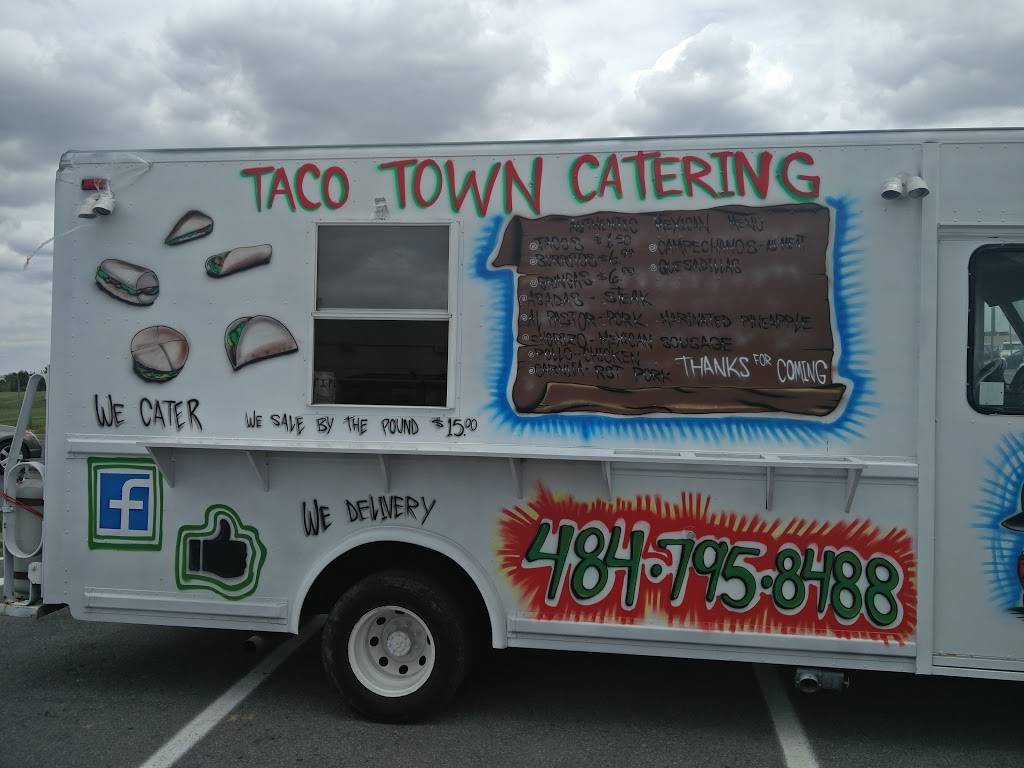 Taco Town Truck | restaurant | 2237 Lehigh St, Allentown, PA 18103, USA | 4847958488 OR +1 484-795-8488