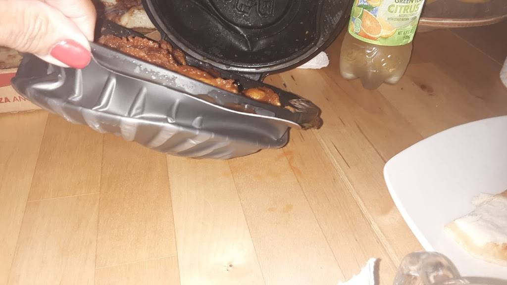 Pizza Hut | meal delivery | 6625 S Dixie Hwy, Miami, FL 33143, USA | 3056639988 OR +1 305-663-9988