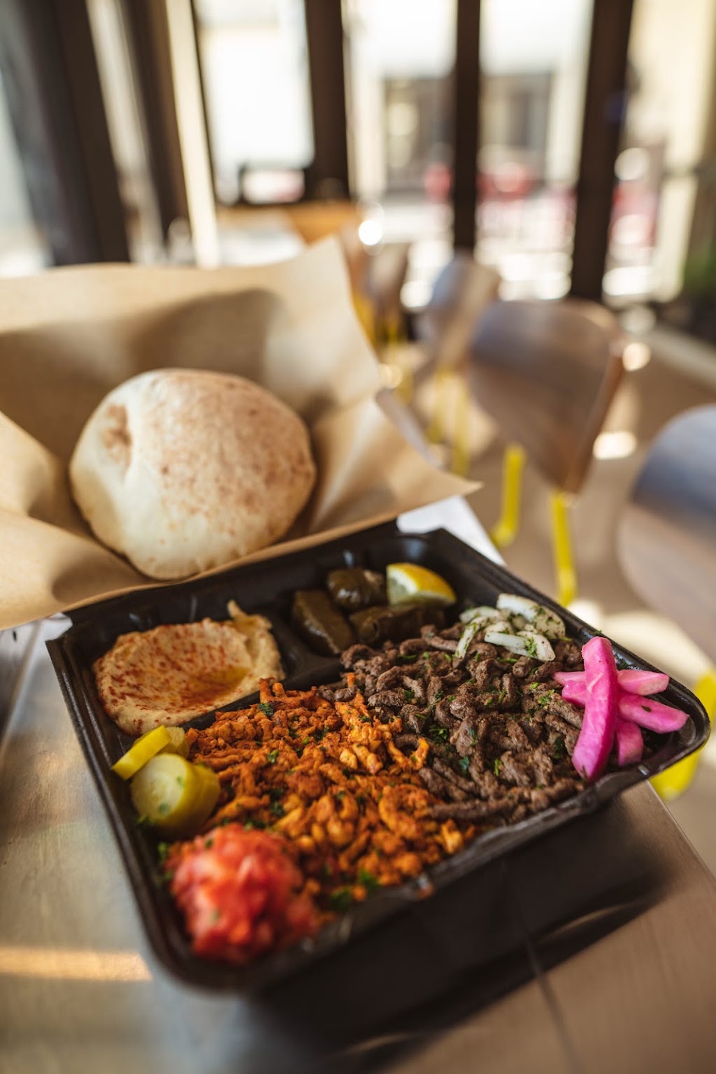 Fufus Mideast Grill | restaurant | 14920 Perris Blvd, Moreno Valley, CA 92553, USA | 9515630044 OR +1 951-563-0044