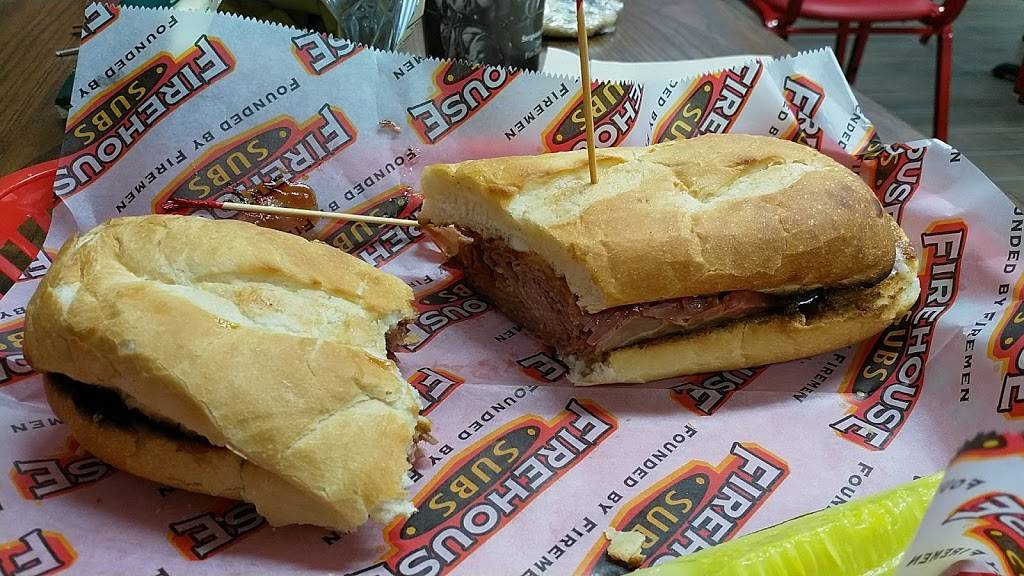 Firehouse Subs | restaurant | 165 N Queen St, Etobicoke, ON M9C 1A7, Canada | 4166228282 OR +1 416-622-8282