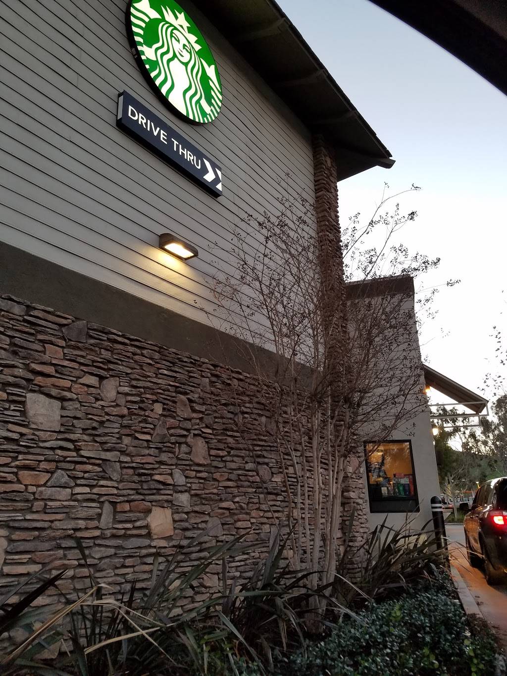 Starbucks | cafe | 3699 Hamner Ave A, Norco, CA 92860, USA | 9518084832 OR +1 951-808-4832