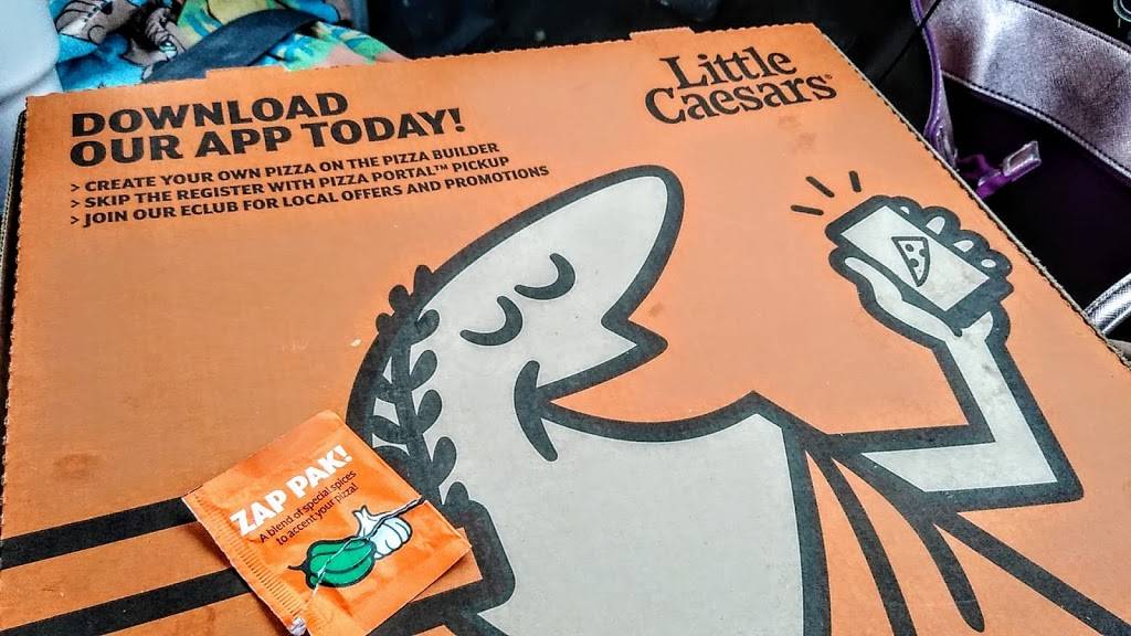 Little Caesars Pizza | meal takeaway | 921 E 4th Ave, Hutchinson, KS 67501, USA | 6202596771 OR +1 620-259-6771