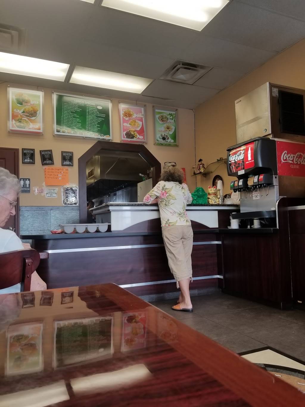 Yums Chinese Food | restaurant | 150 Plaza Ave, Lake Placid, FL 33852, USA | 8632600315 OR +1 863-260-0315