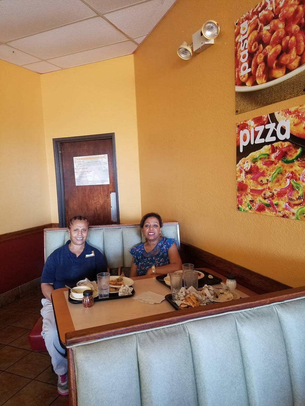 Cicis | restaurant | 1200 E Davis St Suite 122, Mesquite, TX 75149, USA | 9722160099 OR +1 972-216-0099