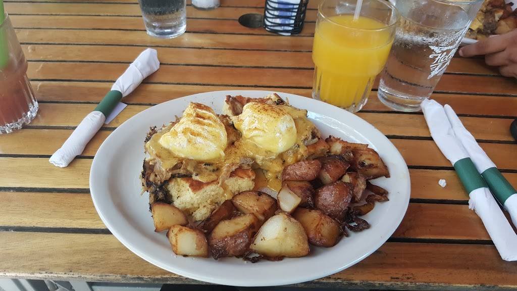 Howleys Restaurant | restaurant | 4700 S Dixie Hwy, West Palm Beach, FL 33405, USA | 5618335691 OR +1 561-833-5691