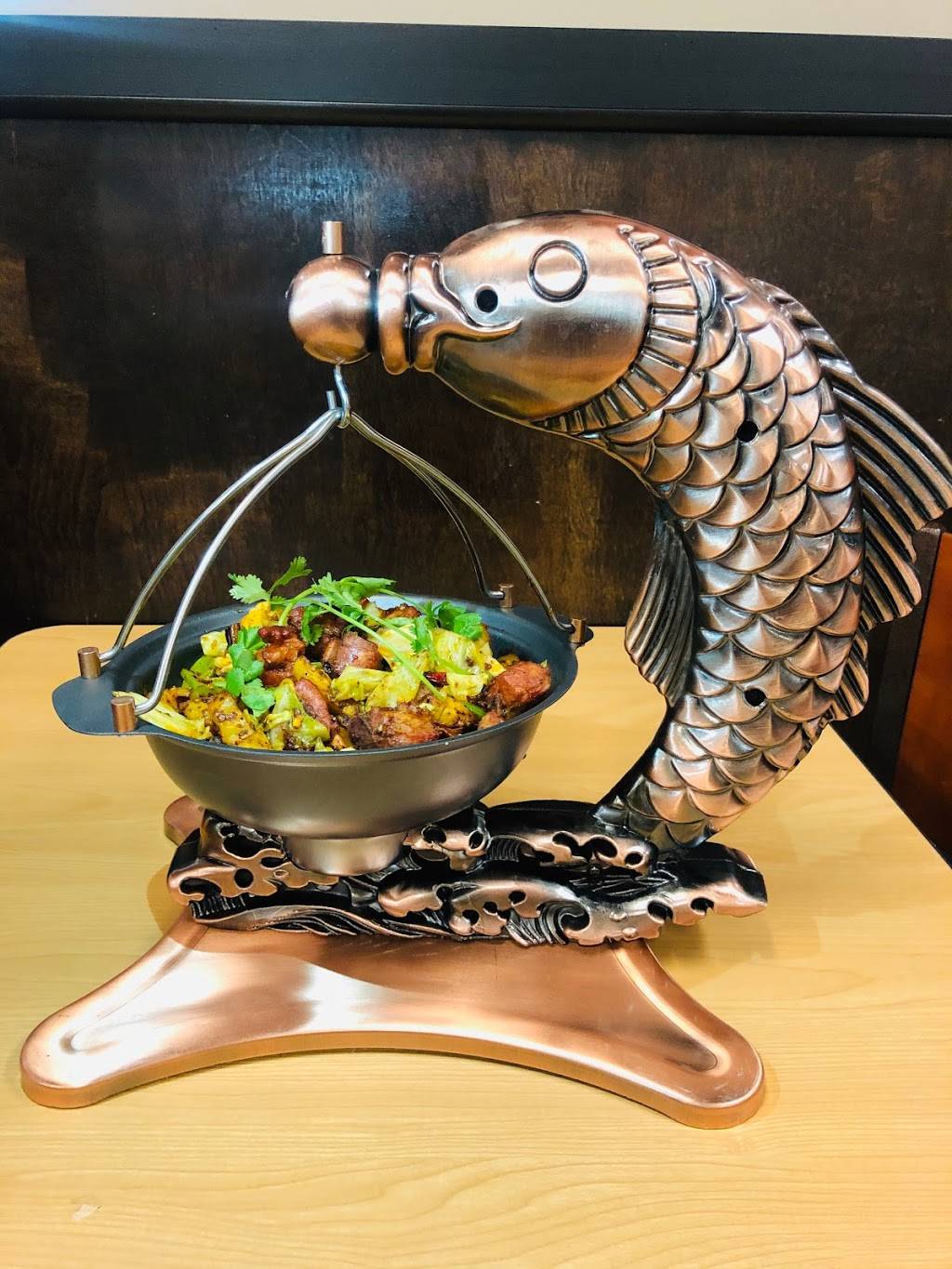 Boiling Fish | restaurant | 22511 Hwy 99 #101, Edmonds, WA 98026, USA | 4256701071 OR +1 425-670-1071