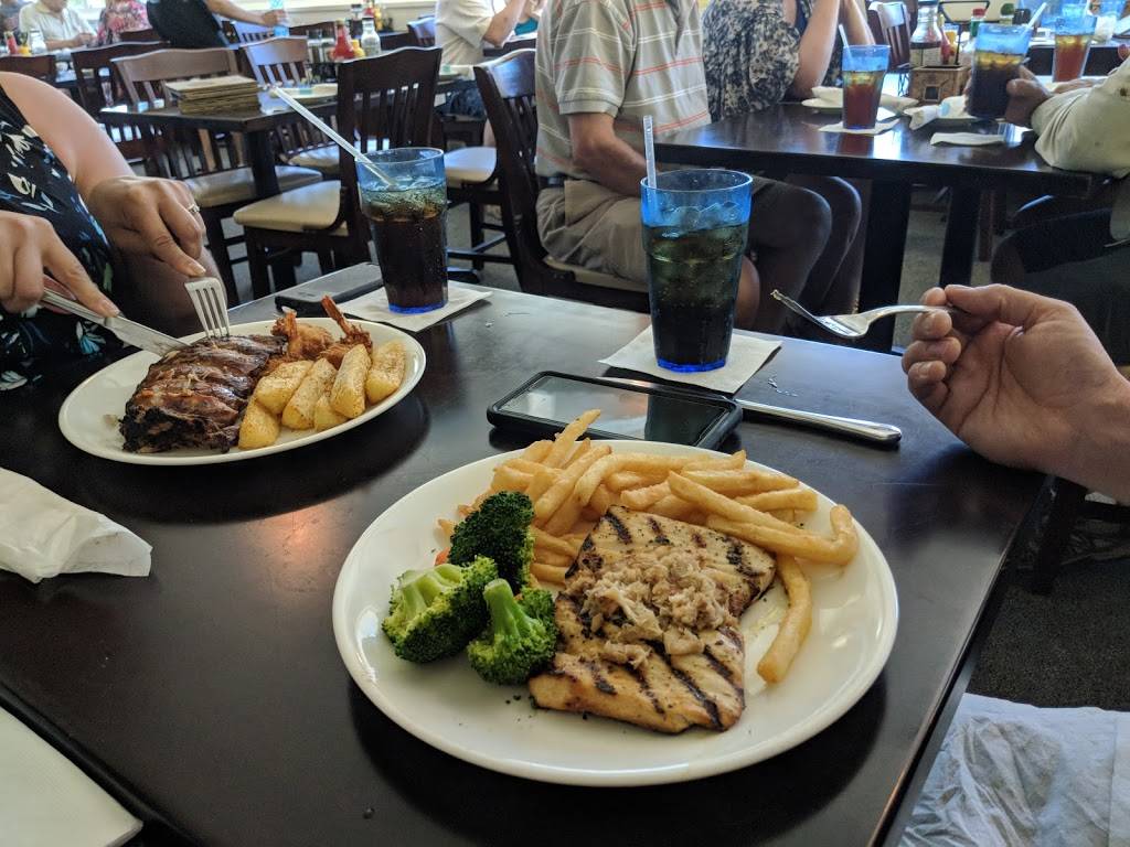 Rum Bay Restaurant | restaurant | Palm Island Resort, 7092, Placida Rd, Cape Haze, FL 33946, USA | 9416970566 OR +1 941-697-0566