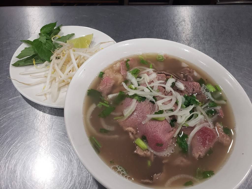 Pho Choice | restaurant | 184-22 Horace Harding Expy, Queens, NY 11365, USA | 7183216688 OR +1 718-321-6688