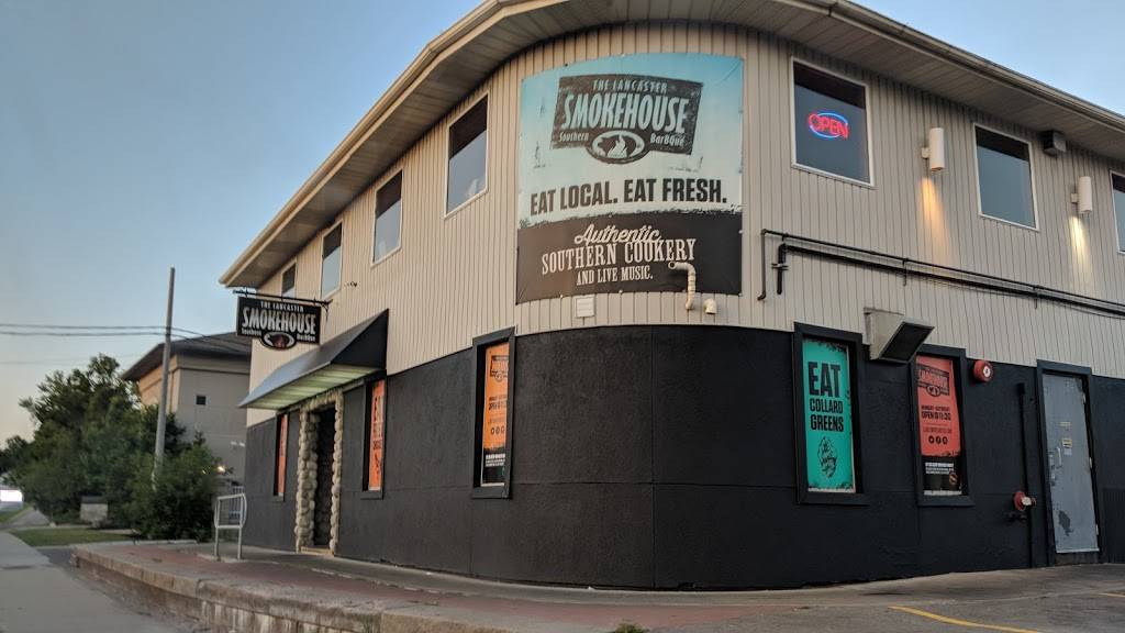 The Lancaster Smokehouse | restaurant | 574 Lancaster St W, Kitchener, ON N2K 1M3, Canada | 5197434331 OR +1 519-743-4331