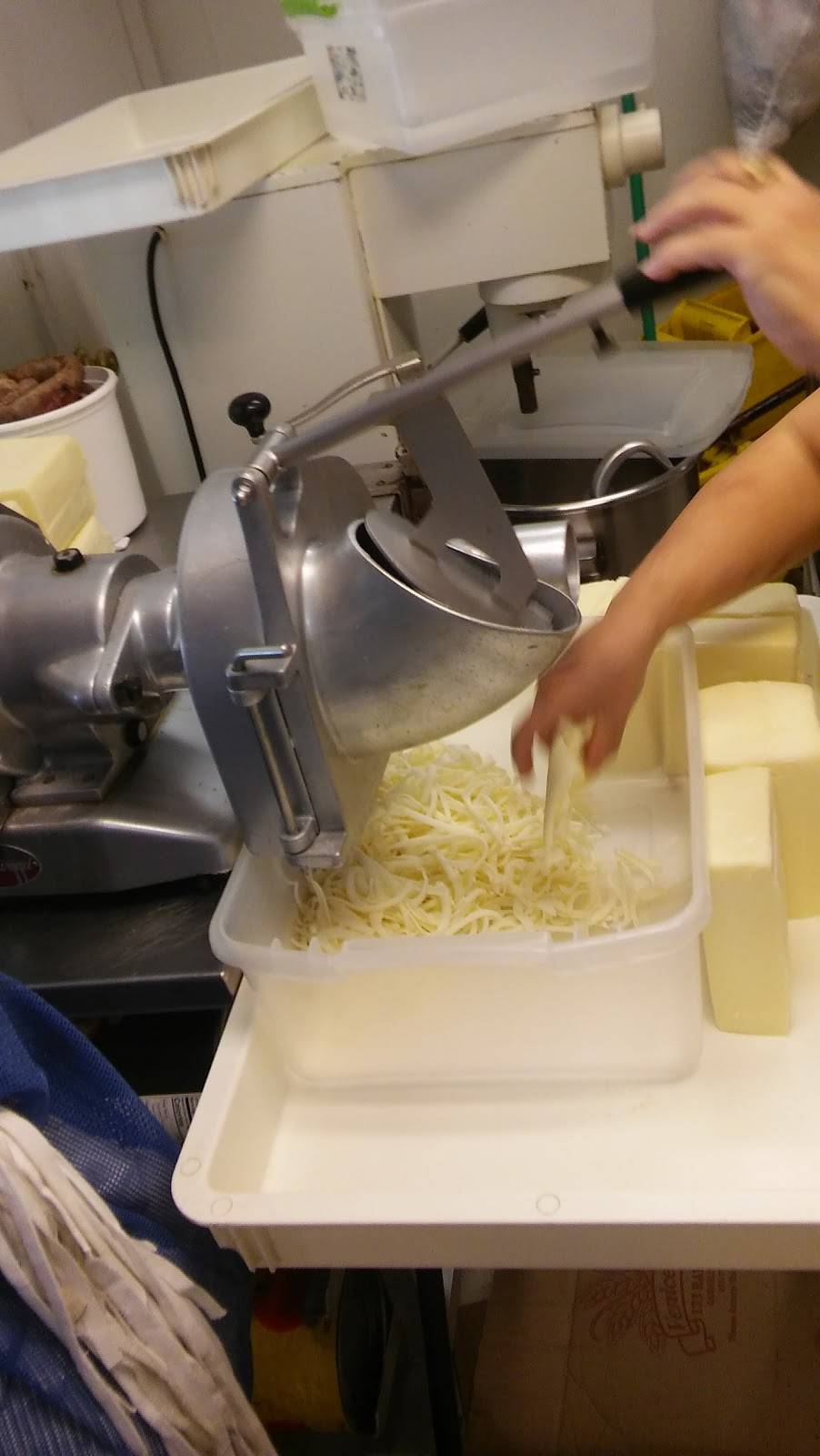 Coppolas Pizza & Restaurant | restaurant | 2267 PA-447, Analomink, PA 18320, USA | 5704204550 OR +1 570-420-4550