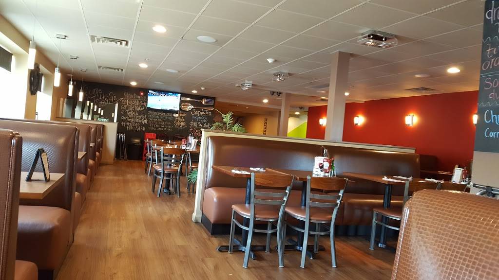 Teddy Gs Pub & Grille | restaurant | 179 Main St, Sturbridge, MA 01566, USA | 5083471900 OR +1 508-347-1900