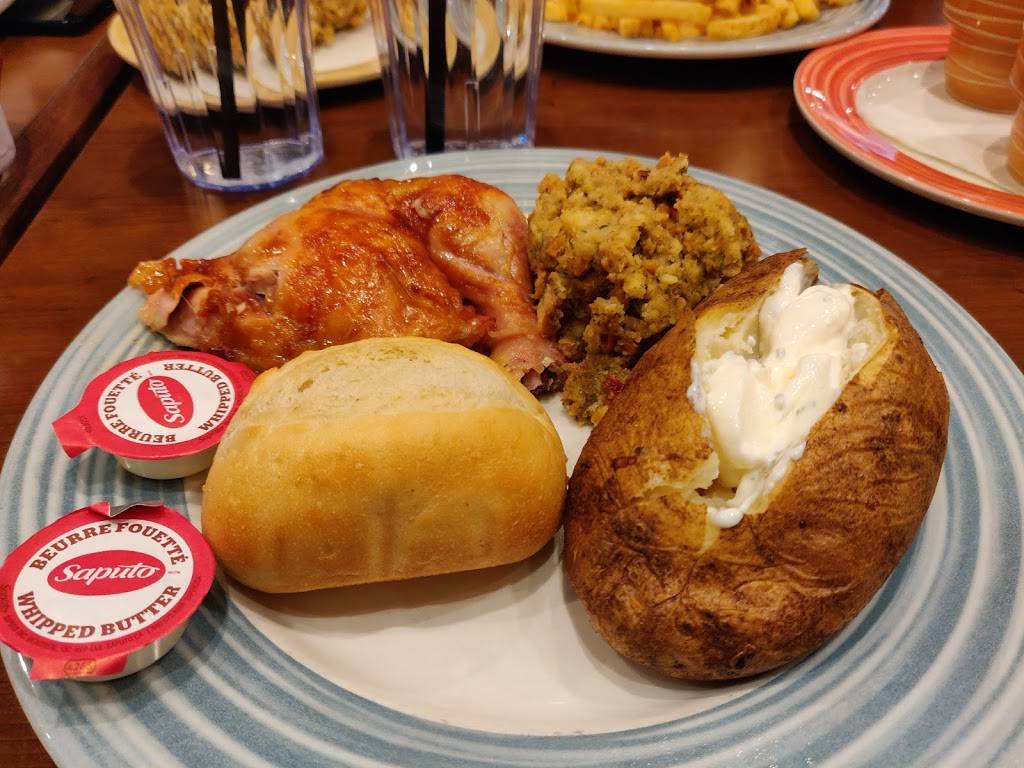 Swiss Chalet | restaurant | 10909 Yonge St, Richmond Hill, ON L4C 3E3, Canada | 9057800533 OR +1 905-780-0533