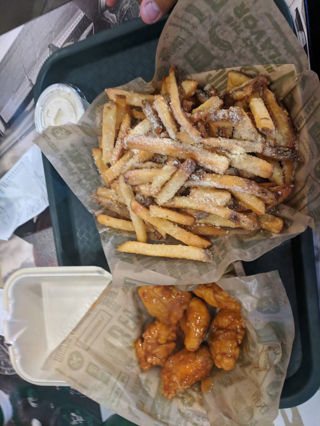 Wingstop | restaurant | 22611 Lake Forest Dr C7, Lake Forest, CA 92630, USA | 9499519464 OR +1 949-951-9464