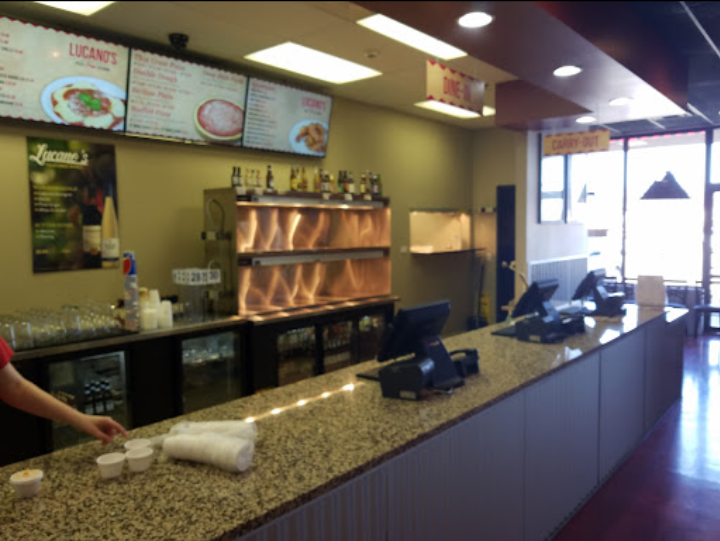 Lucanos Pizza & Catering | restaurant | 2400 Caton Farm Rd, Crest Hill, IL 60403, USA | 8155779200 OR +1 815-577-9200