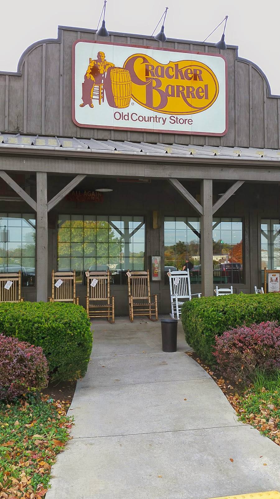 Cracker Barrel Old Country Store | restaurant | 6940 Sunset Strip Ave NW, North Canton, OH 44720, USA | 3309661144 OR +1 330-966-1144