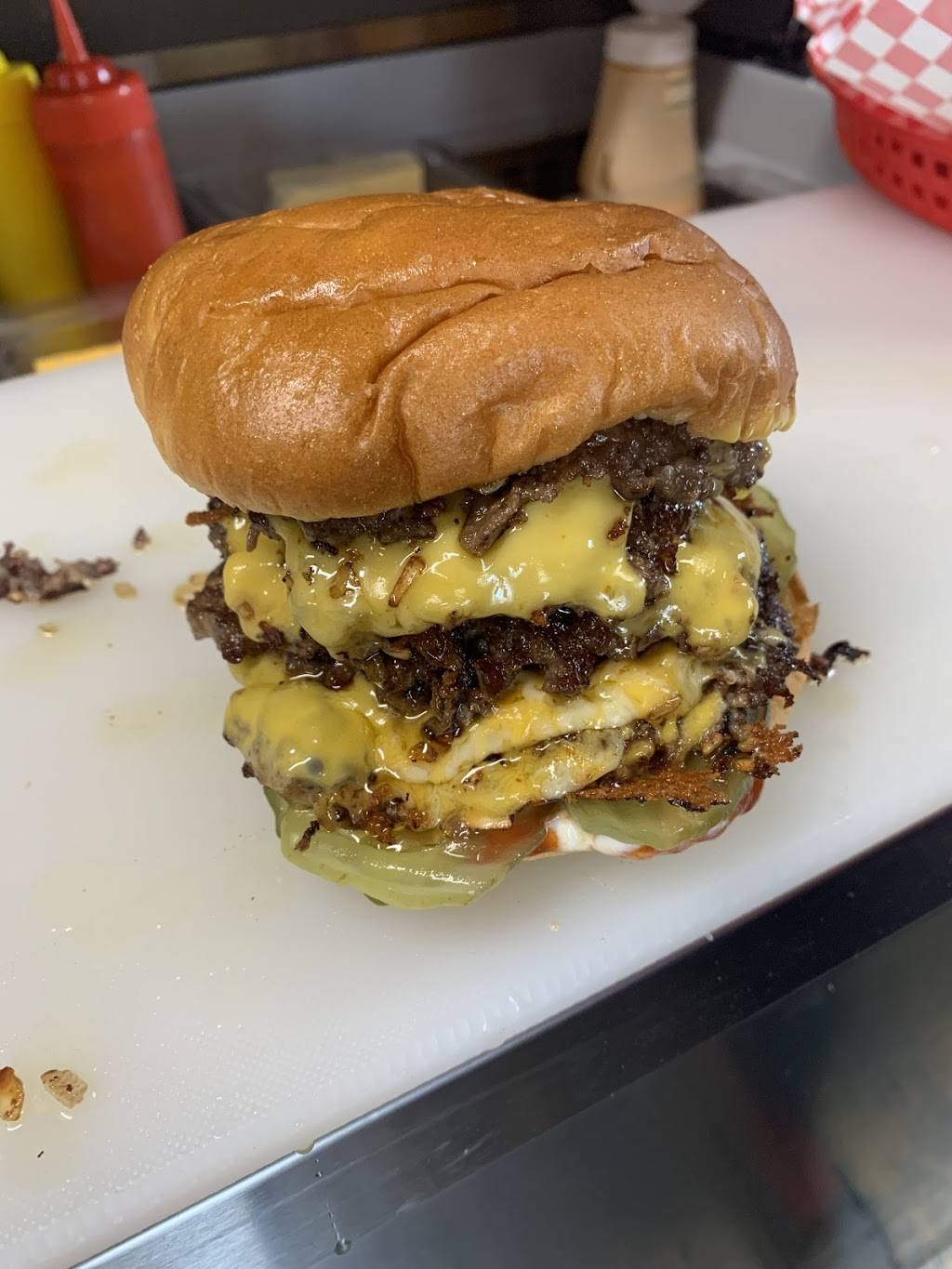 The Drive In | restaurant | 561 E Tom T Hall Blvd, Olive Hill, KY 41164, USA | 6063152025 OR +1 606-315-2025