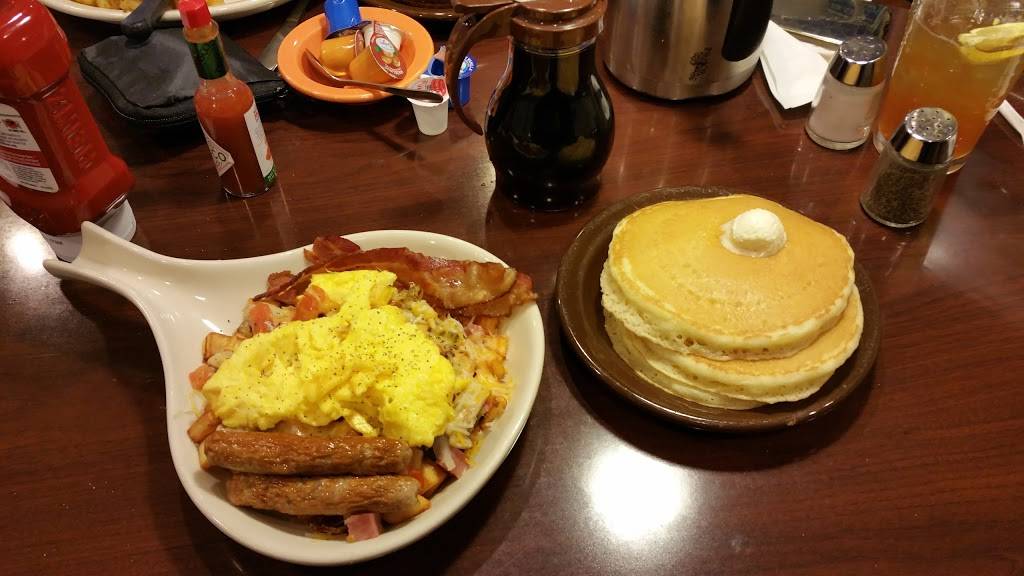 Village Inn | bakery | 5001 Van Dorn St, Lincoln, NE 68506, USA | 4024882424 OR +1 402-488-2424