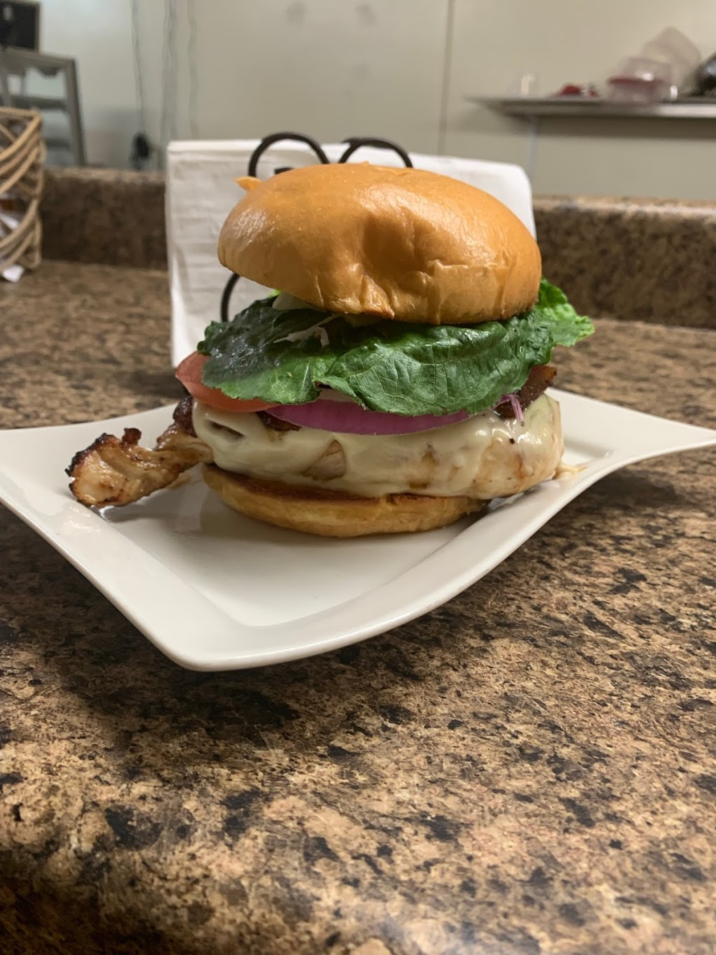 American With A Latin Twist | restaurant | 2006 N County Rd 470, Lake Panasoffkee, FL 33538, USA | 3522729743 OR +1 352-272-9743