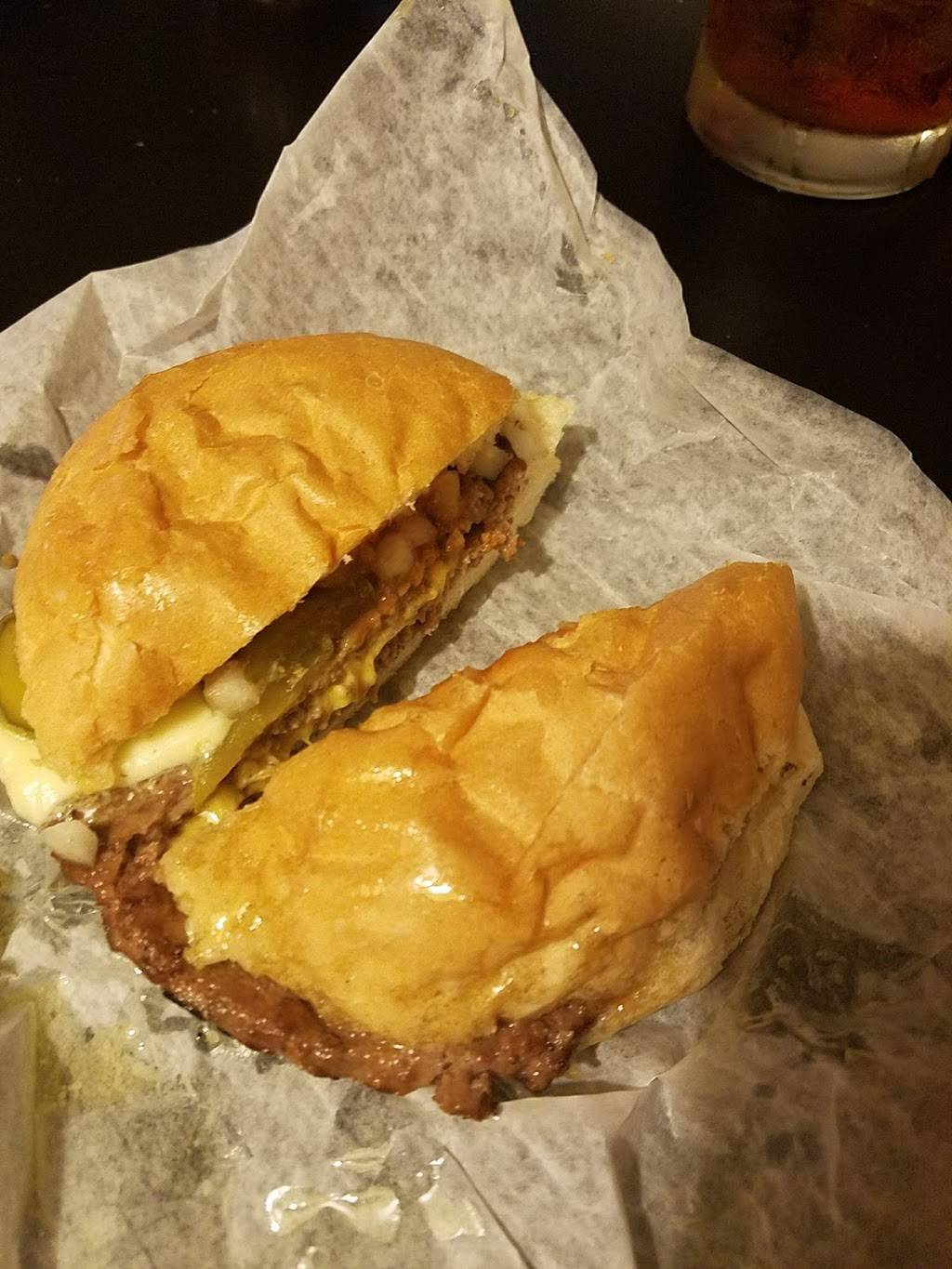 Jozwiaks Bar & Grill | restaurant | 1010 16th Ave, Menominee, MI 49858, USA | 9068632229 OR +1 906-863-2229