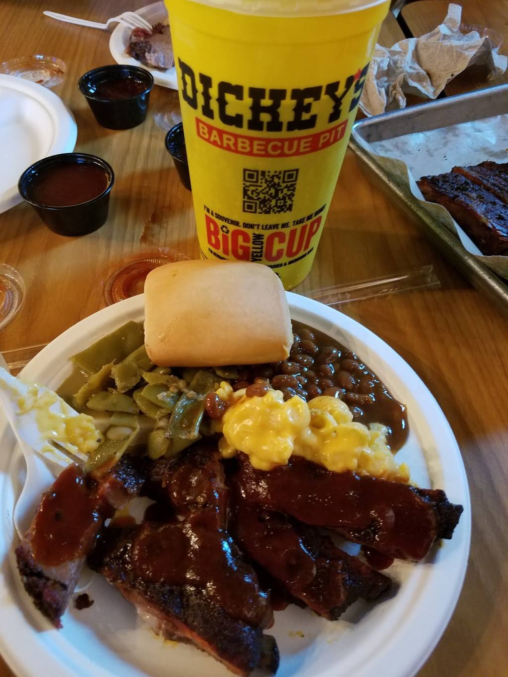Dickeys Barbecue Pit | restaurant | 1125 W Rancho Vista Blvd, Palmdale, CA 93551, USA | 6614025123 OR +1 661-402-5123