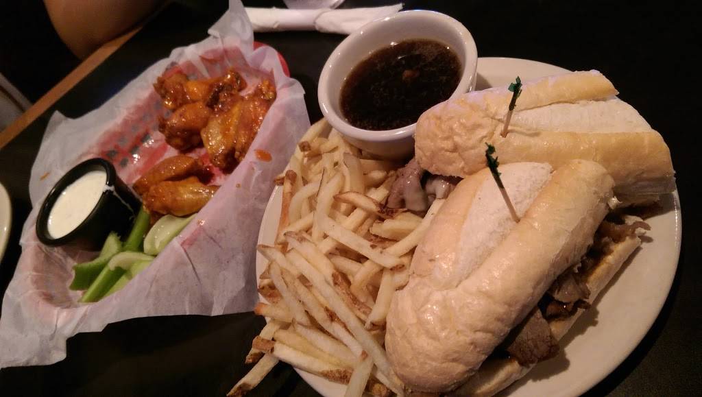 Vine Tavern & Eatery - Elliot & Rural | restaurant | 975 E Elliot Rd #101, Tempe, AZ 85284, USA | 4807306313 OR +1 480-730-6313