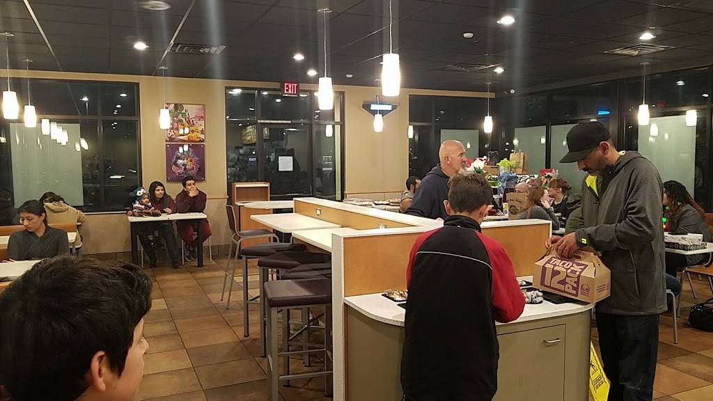 Taco Bell | meal takeaway | 801 Bellevue Rd, Atwater, CA 95301, USA | 2093583131 OR +1 209-358-3131