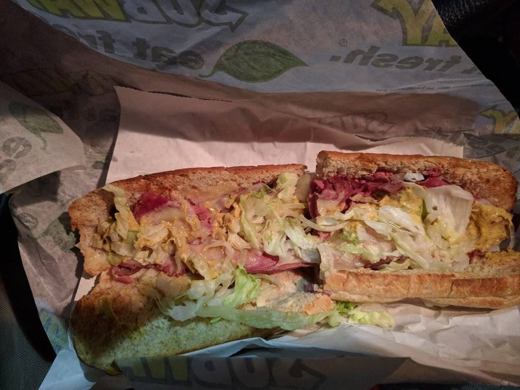 Subway | meal takeaway | 3300 S State St Bldg B S, Salt Lake City, UT 84115, USA | 8017461501 OR +1 801-746-1501
