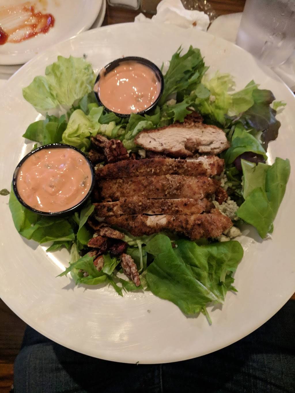 Brickyard Dining Co | restaurant | 140 Commercial Ave SE, New Philadelphia, OH 44663, USA | 2348014519 OR +1 234-801-4519