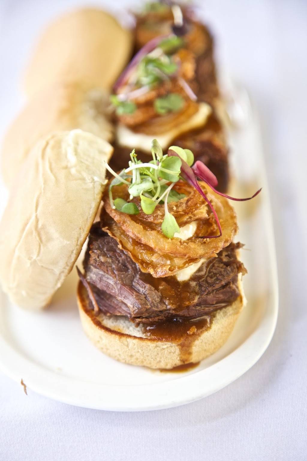 The Tap House | restaurant | 16 Depot Square, Tuckahoe, NY 10707, USA | 9143376941 OR +1 914-337-6941