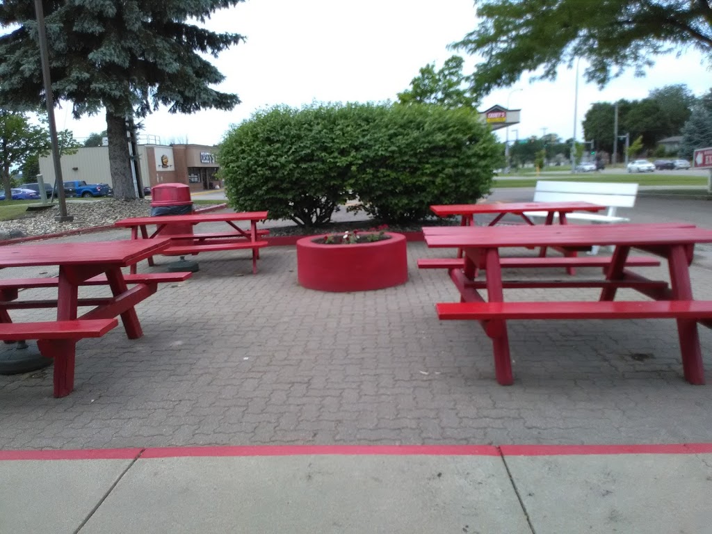 Burger Time | restaurant | 200 S Lewis Ave, Sioux Falls, SD 57103, USA | 6053321513 OR +1 605-332-1513