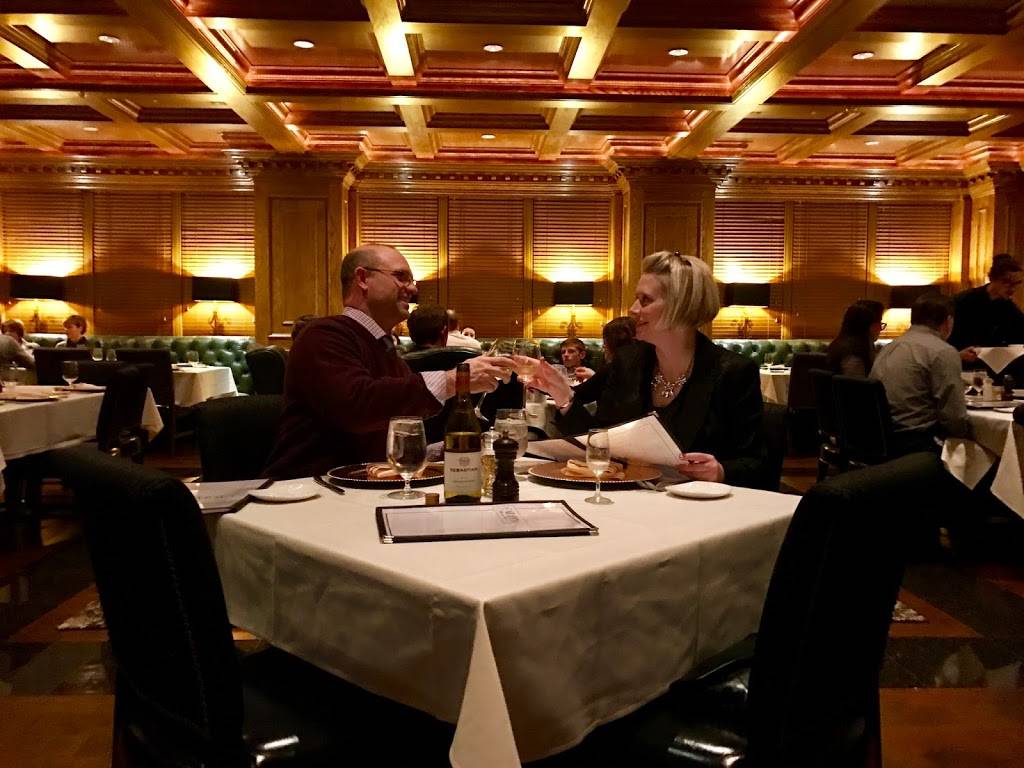 Gatsbys at The Avalon Inn | restaurant | 9519 E Market St, Warren, OH 44484, USA | 3308561900 OR +1 330-856-1900