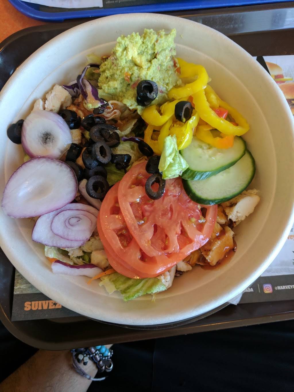 Harveys | restaurant | 4247 Rue Jean-Talon, Saint-Léonard, QC H1S 1J9, Canada | 5143743440 OR +1 514-374-3440